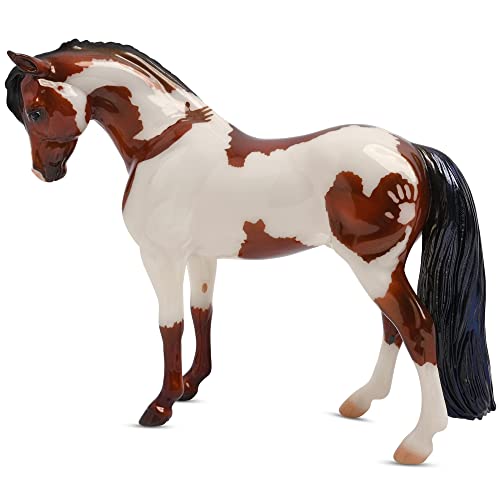 Breyer Horses Pferd des Jahres 2022 | Hoffnung | Pferd Spielzeug | Sonderedition - Benefiting Path International | 8" x 6" | Modell #62123 braun und weiß von Breyer