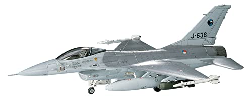 Hasegawa F-16A Falcon 1-72 Model Airplane Kit by von ハセガワ