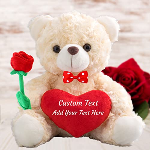 ADORSUN Personalisiert ValentinsGeschenke Teddybär mit Herz, Personalisierte Teddybär mit Rose und Schleife, ValentinsGeschenke für Männer Geburtstagsgeschenk für Frauen Abschluss Geschenk (20-cm) von ADORSUN