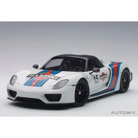 AUTOART 77927 1:18 Porsche 918 Spyder 2013 Weissach Package (white/Martini Livery) (composite model/full openings) von AUTOART