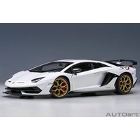 AUTOART 79217 1:18 Lamborghini Aventador SVJ 2019 (BIANCO ASOPO/METALLIC WHITE) von AUTOART