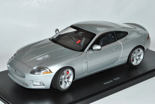 AUTOart Jaguar XKR Coupe Silber X150 Ab 2006 73633 1/18 Modell Auto von AUTOart