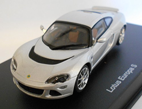 Lotus Europa S silber AutoArt 1:43 von AUTOart