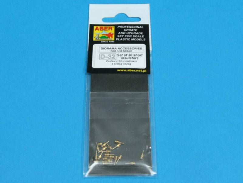 Set of 20 short insulators / Kurze Strom Isolatoren Set of 20 short insulators / Kurze Strom Isolatoren von Aber