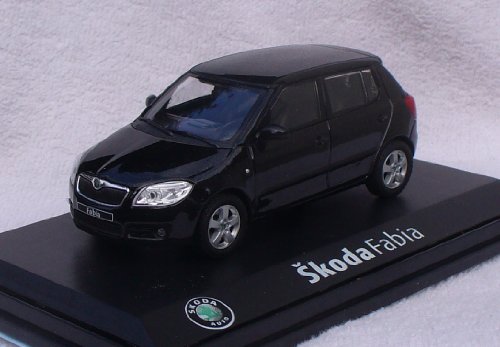 Abrex Skoda Fabia II (2006) 1:43 Präzise gefertigte Replikate für Sammler – Realistische Details und hochwertige Verarbeitung für Ihre Modellauto-Sammlung Schwarzer Zauber Metallic von Skoda