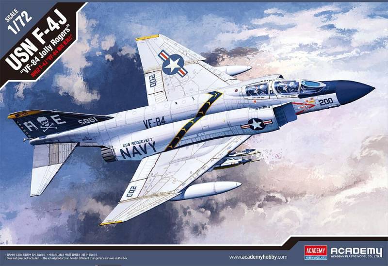 USN F-4J VF-84 Jolly Rogers von Academy Plastic Model