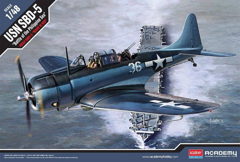 USN SBD-5 - Battle of the Philippine Sea von Academy Plastic Model