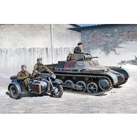 ACADEMY 493556 1:35 Panzer I Ausf. B & Motorrad von Academy