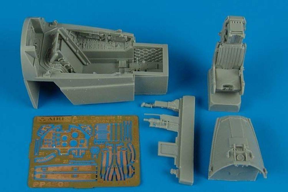 A-7E Corsair II late v. - Cockpit set [HobbyBoss] von Aires Hobby Models