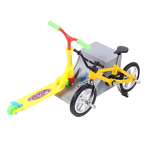 Alasum 1 Satz Fingerrad Neuheit Fingerspielzeug faltbares Fahrrad Park-Kit Mini fingerspiele Finger Skateboard Finger-Scooter-Spielzeug Freizeit Schreibtischspiel Spielzeug Plastik Yellow von Alasum