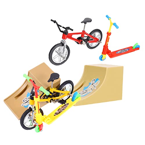 Alasum 2 Sätze Fingerrad Finger-Scooter-Rampen-Set Mit den Fingern Faltbarer Roller-Bausatz Spielzeug für Kinder kinderspielzeug Tisch-Wettkampfspiel Spielzeug Tischspiel für Kinder von Alasum