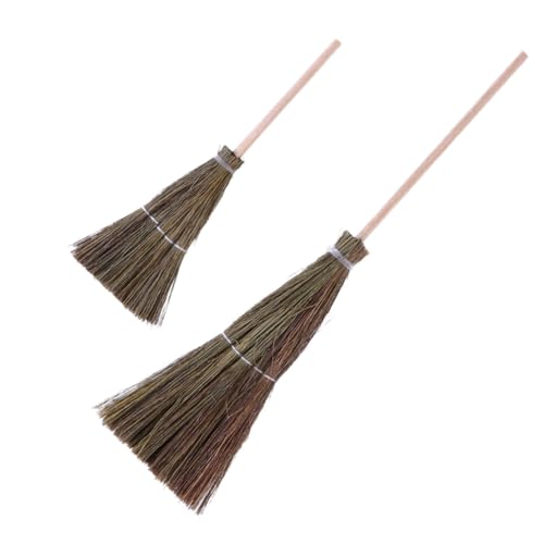 Alasum 2 Stück Handgewebter Mini Stubenbesen aus Holz und Stroh Realistisches Teiliges Dekorationsset für Puppenhaus Leichtes Geeignet für Fotorequisiten und Heimdekoration Alasum 2 Stück Handgewebter Mini Stubenbesen aus Holz und Stroh Realistisches Teiliges Dekorationsset für Puppenhaus Leichtes Geeignet für Fotorequisiten und Heimdekoration von Alasum