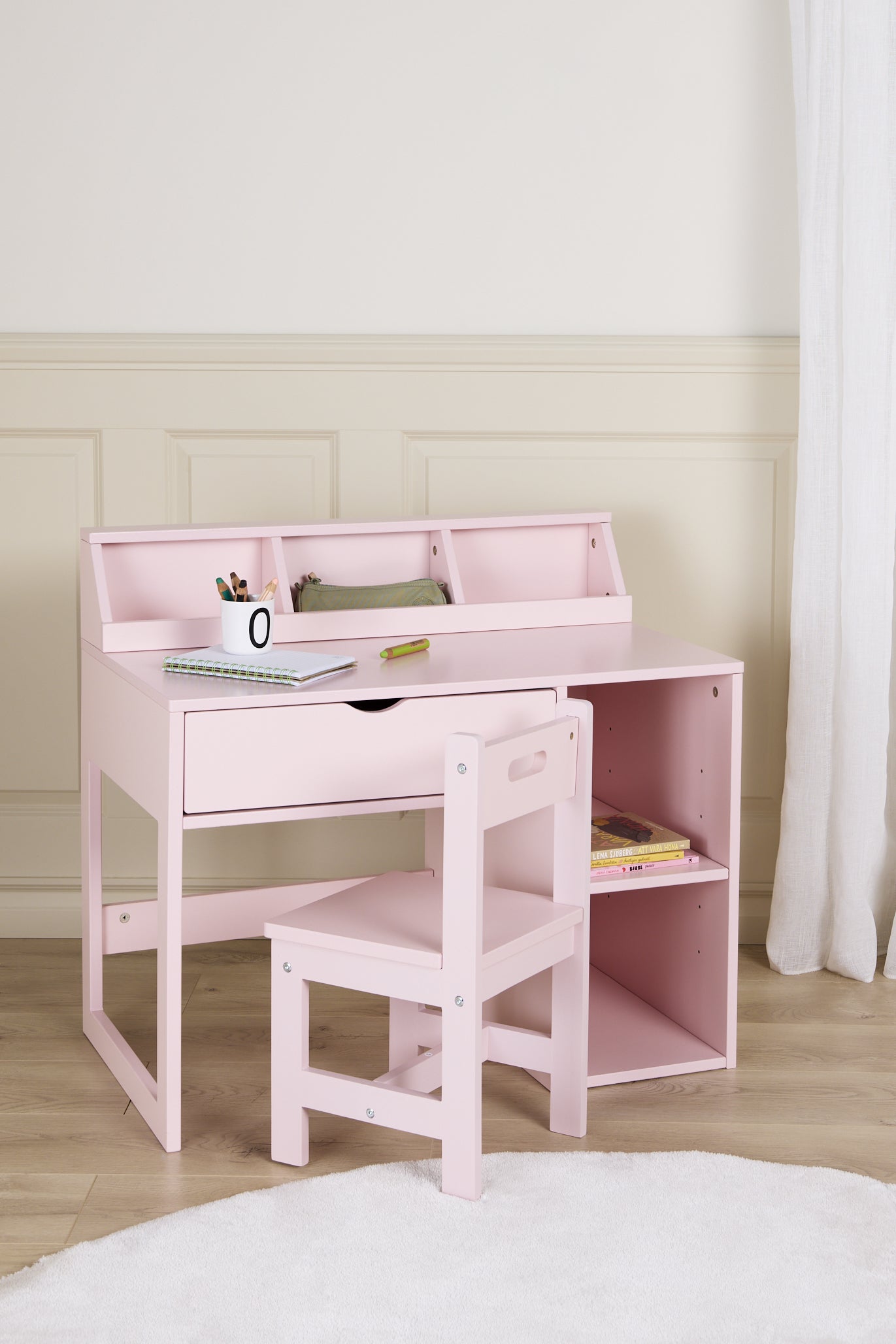 Alice & Fox FAY Schreibtisch mit Stuhl, Pink Alice & Fox FAY Schreibtisch mit Stuhl, Pink von Alice & Fox