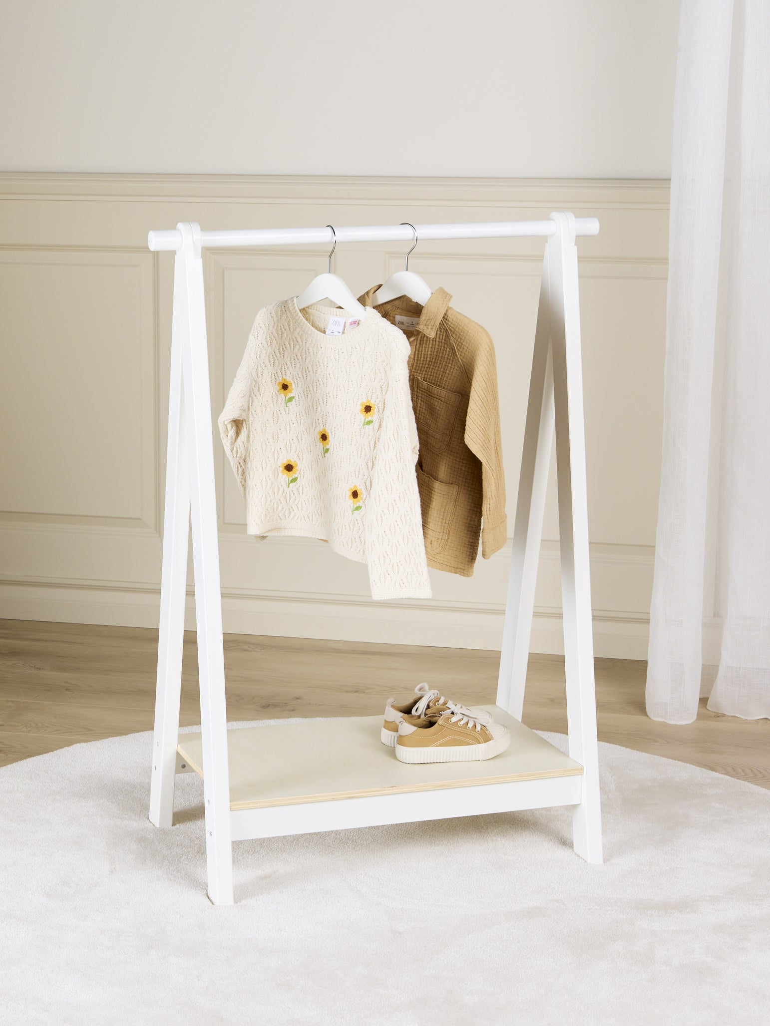 Alice & Fox HARPER Kleiderbügel, Weiß, Kinderzimmerschrank, Kinderzimmer Alice & Fox HARPER Kleiderbügel, Weiß, Kinderzimmerschrank, Kinderzimmer von Alice & Fox