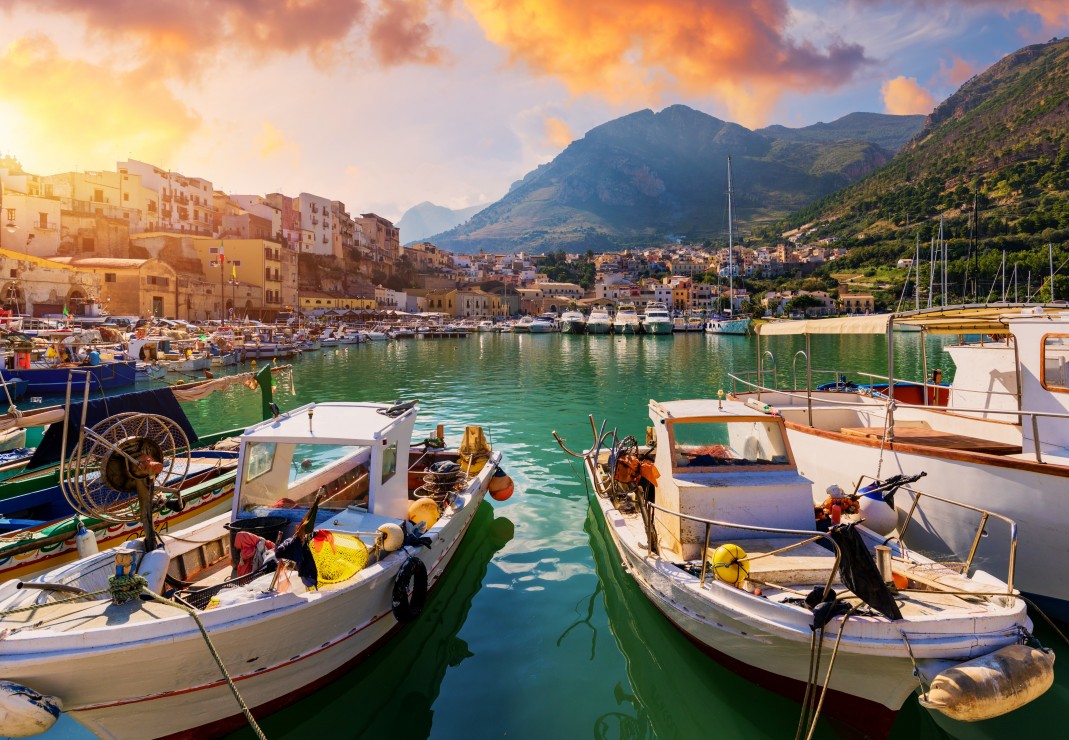 Alipson Puzzle Hafen und Fischerboote - Sizilien 1000 Teile Puzzle Alipson-Puzzle-F-50248 Alipson Puzzle Hafen und Fischerboote - Sizilien 1000 Teile Puzzle Alipson-Puzzle-F-50248 von Alipson Puzzle