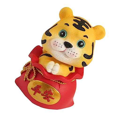 Amosfun 1Stk Jahr des Tigers Wackelkopfverzierung Zwerge wild winkende Katze Tigeraufkleber Maskottchen House Decoration bastelset Tierdeko im Auto festliches Tigerspielzeug Harz rot von Amosfun