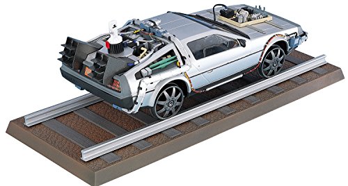 DeLorean DMC 12 Back to the Future 3 in 1:24 Model Kit Bausatz Aoshima 011874 von Aoshima