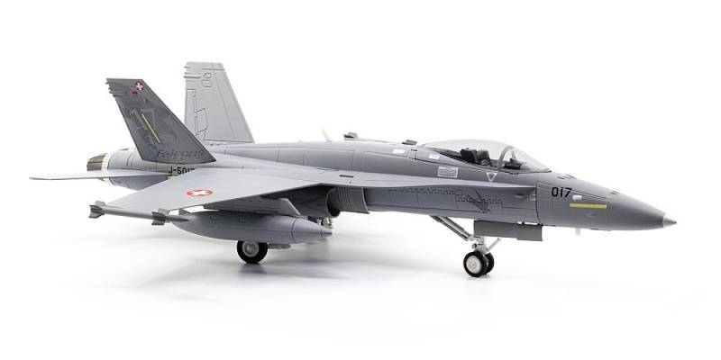 F/A-18 C Falcons Staffel 17 von Arwico Collector Edition