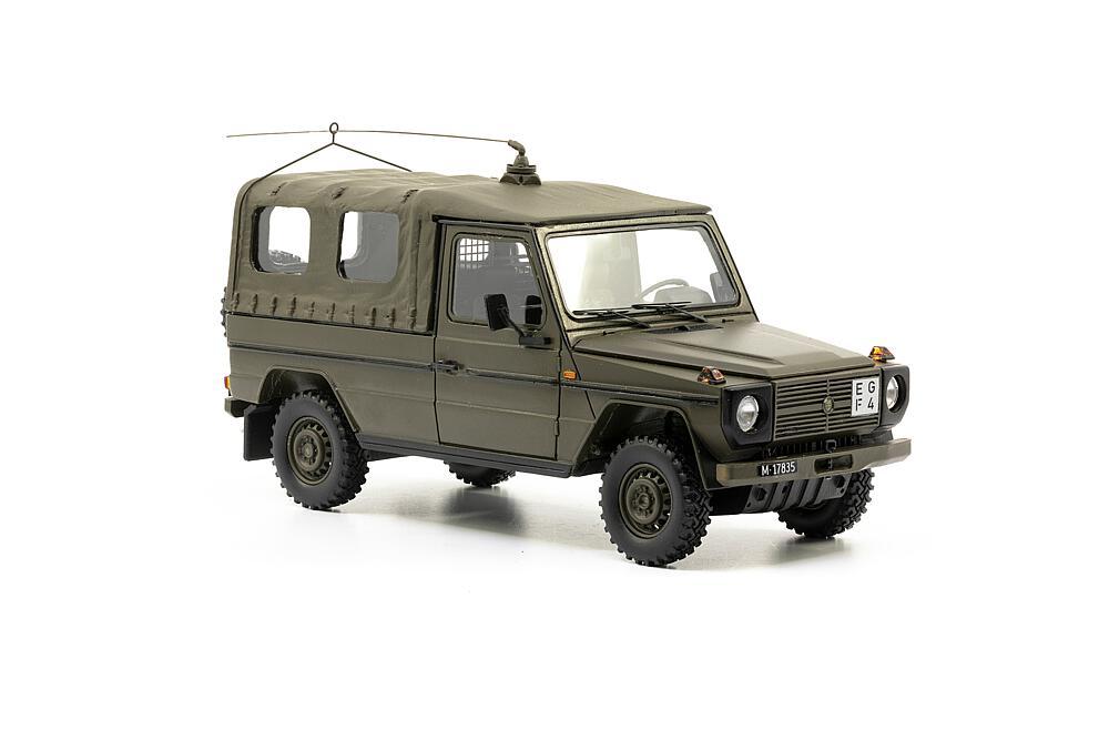 Steyr-Puch 230 GE Plane von Arwico Collector Edition