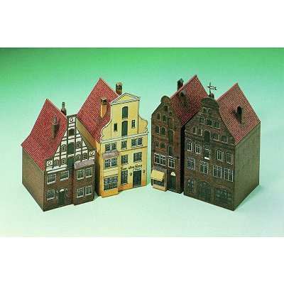 Aue Verlag 5 x 6 x 9 cm Häuser aus Lüneburg II Modell Kit (4-teilig) von HMV HAMBURGER MODELLBAUBOGEN VERLAG