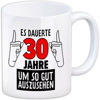 Kaffeebecher "Es dauerte 30 Jahre um so gut auszusehen" aus Keramik, 330ml von Avandu GmbH