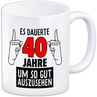 Kaffeebecher "Es dauerte 40 Jahre um so gut auszusehen" aus Keramik, 330ml von Avandu GmbH