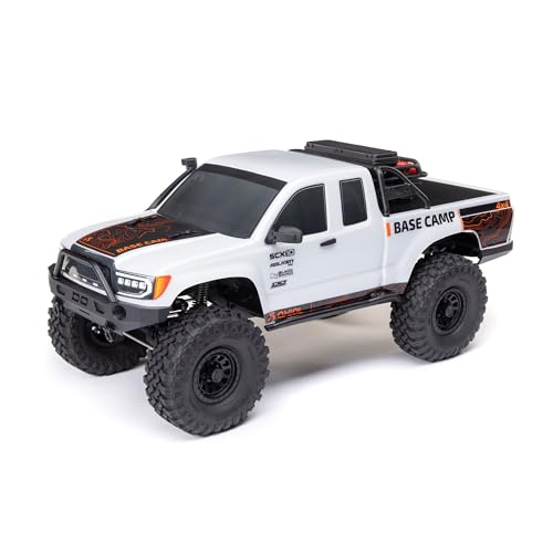 Axial RC Truck 1/10 SCX10 III Base Camp 4X4 Rock Crawler Brushed RTR (Akku und Ladegerät Nicht im Lieferumfang enthalten), weiß, AXI-1375T1 von Axial