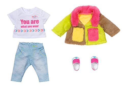 BABY born Deluxe Regenbogen Mantel, Puppenkleidung Set bestehend aus Jacke, Shirt, Hose, Schuhe für 43 cm Puppen, 830154 Zapf Creation von BABY Born