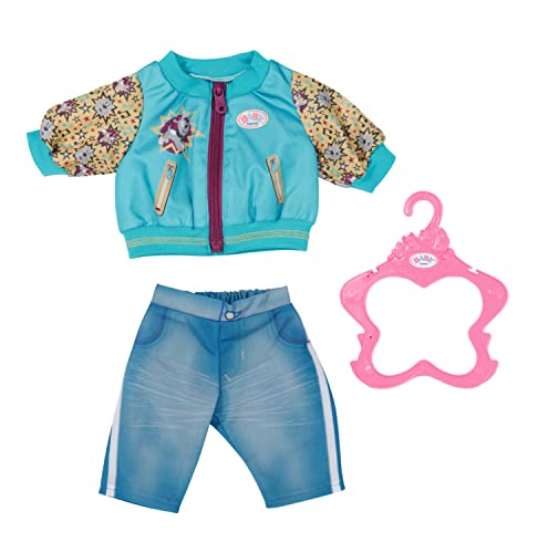 Zapf Creation 833599 BABY born Outfit mit Jacke 43cm - Puppenkleidung Set bestehend aus blauer Jeans-Hose, türkiser Jacke und Kleiderbügel. von BABY Born