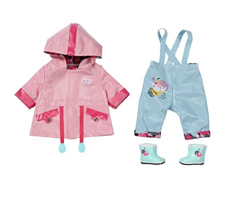 BABY born 835241 Deluxe Regen Set 43cm - Puppenkleidung Regenkleidung, Set mit rosa Regenjacke, Blauer Matschhose und Gummistiefeln. von BABY Born