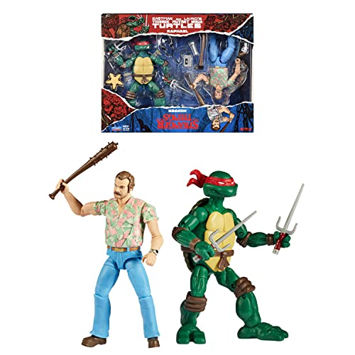 Bandai - 15 cm große offizielle Figuren Teenage Mutant Ninja Turtles x Stranger Things - Raph VS Jim Hopper - P81192 von BANDAI