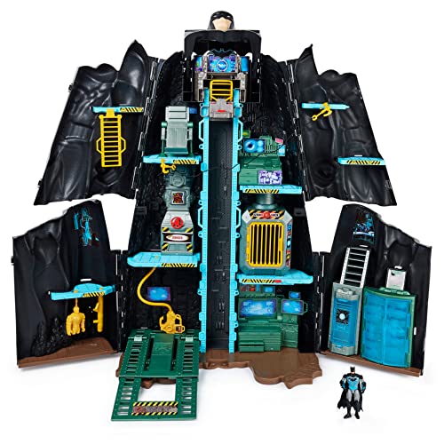 DC Batman, Bat-Tech Batcave, riesiges verwandelbares Spielset mit exklusiver 10,2cm großer Batman-Figur und Zubehör, Kinderspielzeug für Jungen DC Batman, Bat-Tech Batcave, riesiges verwandelbares Spielset mit exklusiver 10,2cm großer Batman-Figur und Zubehör, Kinderspielzeug für Jungen von BATMAN