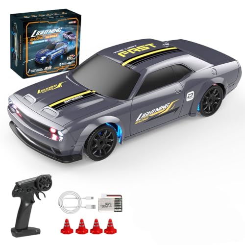 BAUBAUPLAY 1:43 Drift Ferngesteuertes Auto, 2.4G 15km/h Vollproportional RC Drift Car mit LED Leuchten, Mini Racing Drift Auto Spielzeug für Erwachsene RTR BAUBAUPLAY 1:43 Drift Ferngesteuertes Auto, 2.4G 15km/h Vollproportional RC Drift Car mit LED Leuchten, Mini Racing Drift Auto Spielzeug für Erwachsene RTR von BAUBAUPLAY
