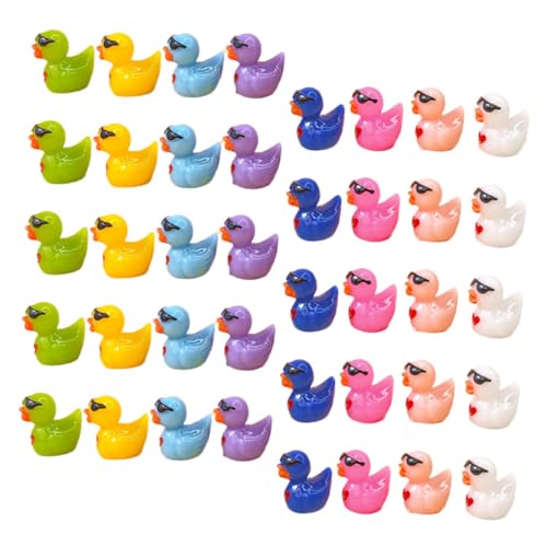 BCOATH Mini Weihnachten Entenfiguren Aus Harz Mini Dekorationen Mit Für Garten Aquarium Und Puppenhaus 8 Farben Im Set Niedliche Mini Duck Modelle Für Kreative von BCOATH