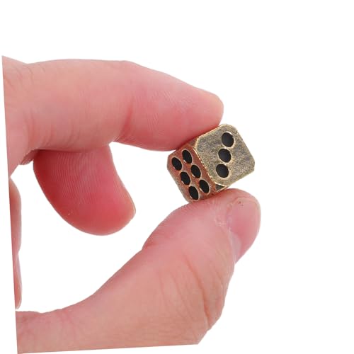 BESPORTBLE 6 Stück Teiliges Messing Würfel Antik Stil Kleine Spielwürfel mit Vintage Design für Brettspiele Club Spiele und Dekoration Robuste Solide Würfel für Indoor Outdoor Nutzung BESPORTBLE 6 Stück Teiliges Messing Würfel Antik Stil Kleine Spielwürfel mit Vintage Design für Brettspiele Club Spiele und Dekoration Robuste Solide Würfel für Indoor Outdoor Nutzung von BESPORTBLE