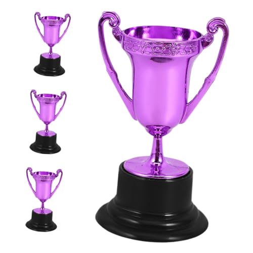 BESTOYARD 4 Stück Mini-Trophäe plastikbecher Party Dekoration Dekorationsobjekt Kunststoff Trophäen Trophäe für Spiele Mini-Hausaccessoire winzige Trophäe Trophäenspielzeug Violett von BESTOYARD