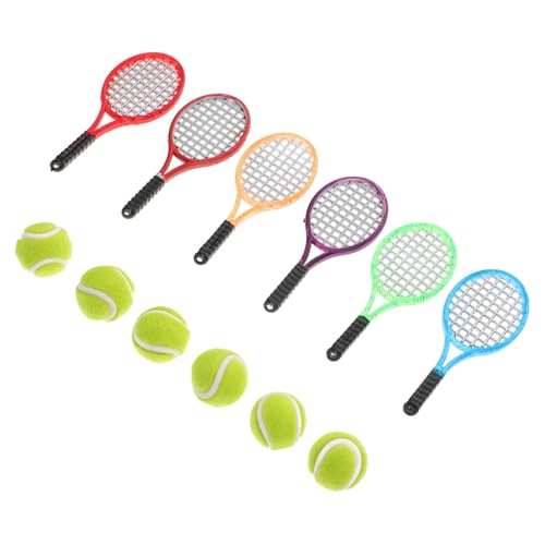 BESTonZON 6 Sätze Mini-Sportartikel Minihaus-Dekorationen Spielzeug-Mini-Tennisschläger Mini-Sachen Tennis Requisiten Tennisspielzeug Tennisschlägerdekor für Kinder Mini-Spielzeug Beflockung von BESTonZON