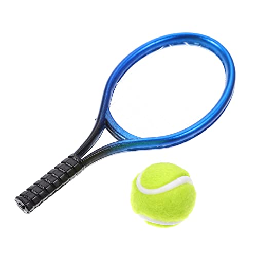 BRIGHTFUFU Miniatur Tennis Mit Mini Tennisschläger Und Tennisball Perfekte Dekoration Für Puppenhäuser Und DIY Projekte Für Mini Tennisliebhaber von BRIGHTFUFU