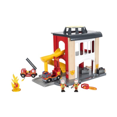 BRIO® WORLD Große Feuerwehr-Station mit Einsatzfahrzeug 33833 von BRIO