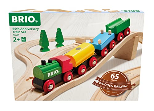 BRIO Bahn 36036 - 65 Jahre Holzeisenbahn Jubiläums-Zugset, Klassische Holzeisenbahn für Kinder ab 2 Jahren, Kleinkindspielzeug empfohlen für Kinder ab 2 Jahren von BRIO