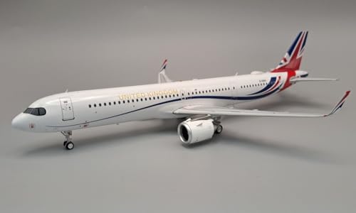 BUY GONE WORLD Airbus A321-253NX Royal Air Force United Kingdom Reg: G-GBNI mit Ständer von BUY GONE WORLD