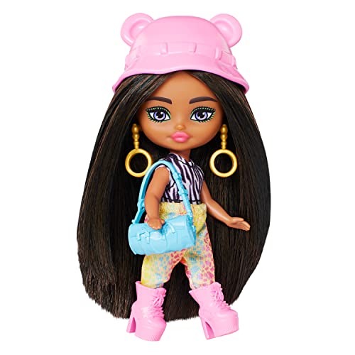 Barbie Extra Fly - Safari Reiseoutfit mit Tiermuster und Styling-Accessoires, bewegliche Puppe mit Langen Haaren und Puppenständer, für Kinder ab 6 Jahren, HPT57 Barbie Extra Fly - Safari Reiseoutfit mit Tiermuster und Styling-Accessoires, bewegliche Puppe mit Langen Haaren und Puppenständer, für Kinder ab 6 Jahren, HPT57 von Barbie