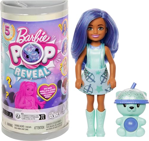 Barbie Chelsea Pop Reveal Bubble-Tea-Serie, Puppe mit Verpackung im Teedosendesign und 5 Überraschungen, darunter eine duftende kleine Puppe und ein Pop-it-Tier (Stile können abweichen), HRK63 von Barbie