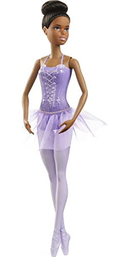 Barbie GJL61 - Ballerina Puppe (Afro-amerikanisch) im Ballerina-Outfit mit Tutu und Spitzenschuhen, Spielzeug ab 3 Jahren von Barbie