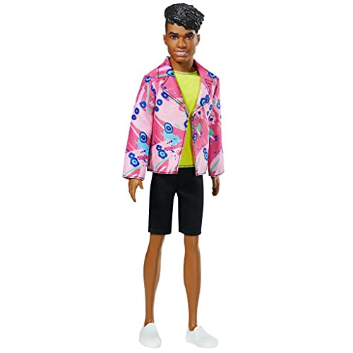 Barbie GRB44 - Ken Fashionistas 60th Anniversary Puppe: 1985 Rocker Derek in Rocker-Outfit im Retrostil mit neonfarbenem Top, Shorts und Schuhen, für Kinder von 3 bis 8 Jahren von Barbie