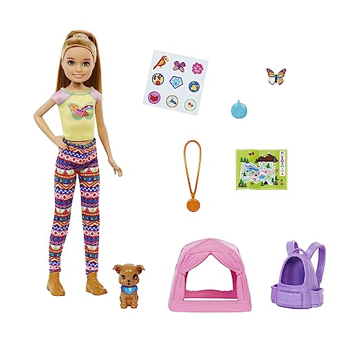 Barbie Camping Serie, Camping Set mit Stacie Puppe, Welpe, Camping Zubehör, Haustier Zubehör, Aufkleber, inkl Puppe (23 cm), Geschenk für Kinder, Spielzeug ab 3 Jahre,HDF70 von Barbie