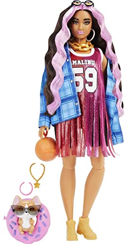 Barbie HDJ46 - Extra Puppe in Basketball Trikot Kleid & Zubehör, mit Haustier Corgi, extra langes gekräuseltes Haar mit rosa Strähnen & Flexible Gelenke, Spielzeug Geschenk für Kinder ab 3 Jahren von Barbie