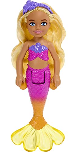 Barbie Mermaid Chelsea Doll with Wavy Blond Hair and Ombre Tail, Mermaid Toys, Headband Accessory von Barbie