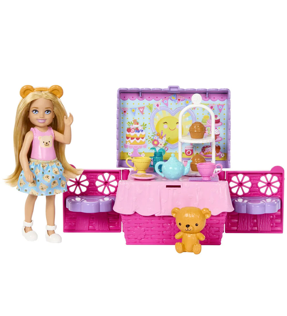 Barbie Puppe - 15 cm - Familie & Friends - Chelsea Tee Party Pic - Barbie - One Size - Puppen Barbie Puppe - 15 cm - Familie & Friends - Chelsea Tee Party Pic - Barbie - One Size - Puppen von Barbie