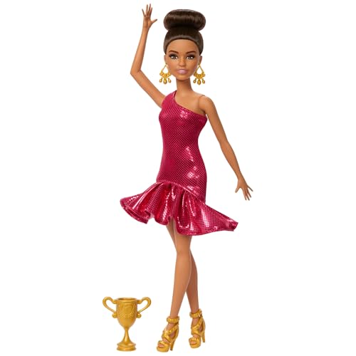 Barbie Turniertänzerin-Modepuppe mit rotem Rüschenkleid, Tanzschuhen, braunen Haaren und Tanzpokal-Zubehör, JFR09 von Barbie